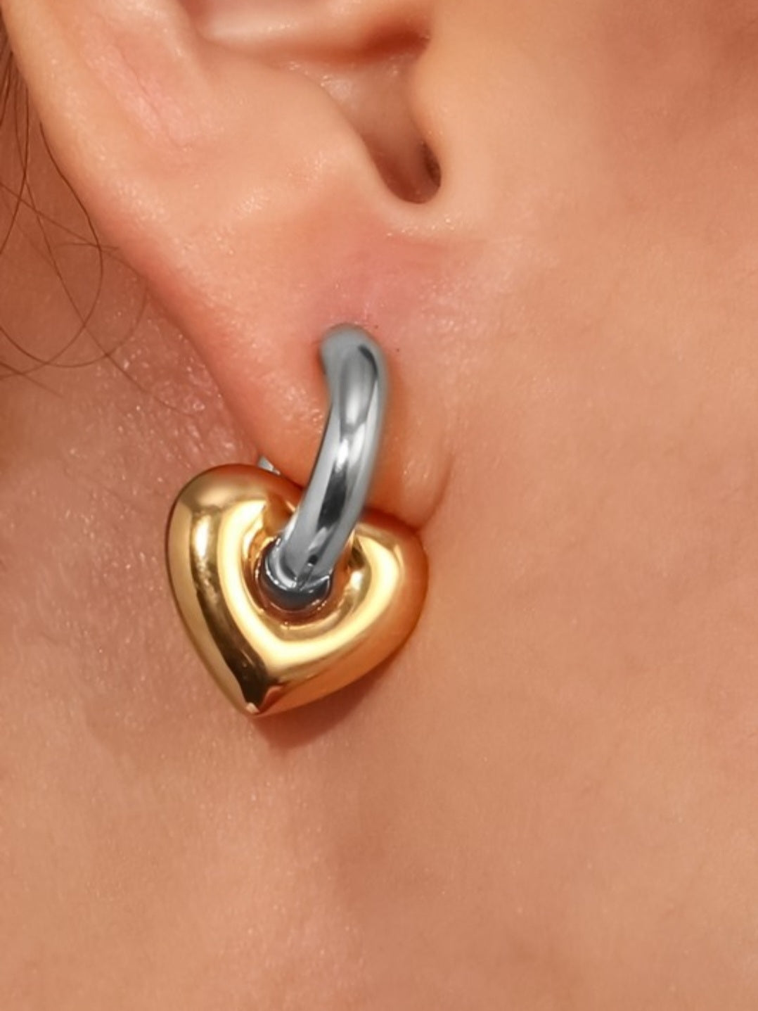 18K Two Tone Heart Drops